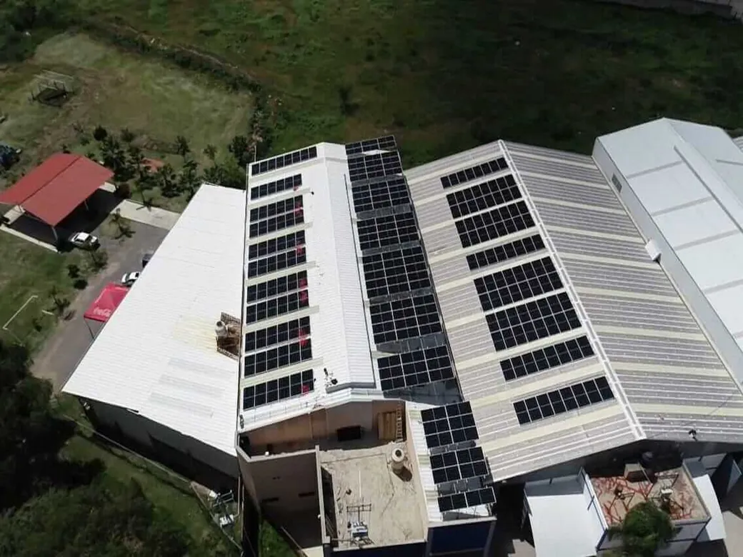 Sistema solar de Rollos de Plásticos, vista 3